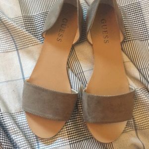 Guess Slides